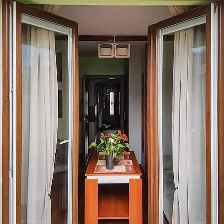 1 Bedroom Stunning In